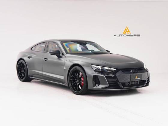 AUDI RS E-TRON GT ELÉTRICO QUATTRO AUDI RS E-TRON GT ELÉTRICO QUATTRO
